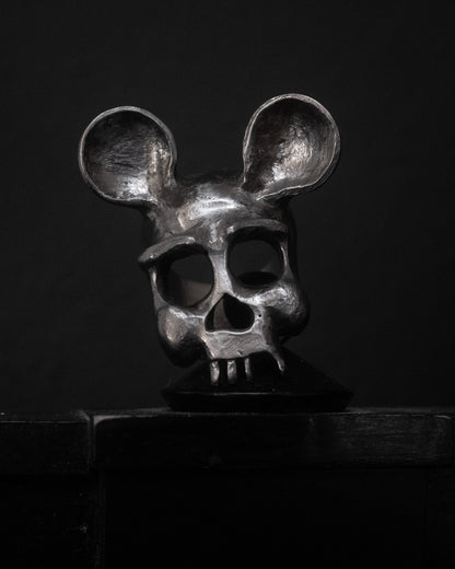 The Forged Mouse Skull Ring