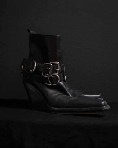 Ann Demeulemeester black leather belt buckle boots from AW 2019, size EU 39.
