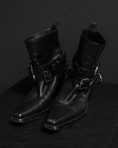 Front view on Ann Demeulemeester black leather belt buckle boots from fall 2019, in size EU 39.