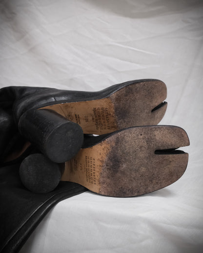 MAISON MARGIELA Black Leather Tabi Knee-High Boots – EU 38.5