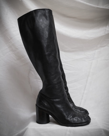 MAISON MARGIELA Black Leather Tabi Knee-High Boots – EU 38.5