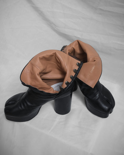 MAISON MARGIELA Tabi Platform Boots Black Leather, EU 36