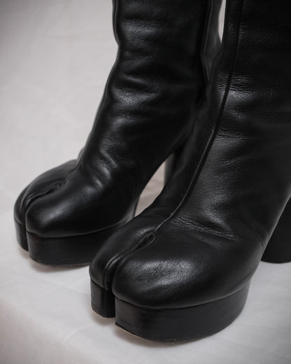 MAISON MARGIELA Tabi Platform Boots Black Leather, EU 36