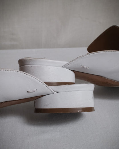 MAISON MARGIELA White Leather Kiki Mules with Four-Stitch, EU 37